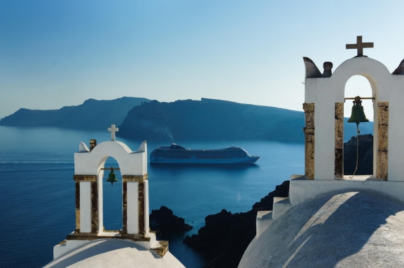 Grieija: EIROPAS DZIMTENE KRTA UN KIKLDU PRLES SANTORINI UN MIKONOS
