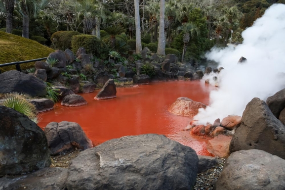 Japāna: JAPĀNAS GRAND TOUR AR HOKAIDO UN KJUSJU SALĀM – NO ZIEDU PAKLĀJIEM UN ŪDENS KASKĀDĒM LĪDZ KŪPOŠIEM VULKĀNIEM UN MAZAJAI JELOUSTONAI