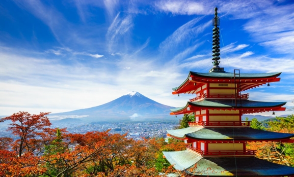 Japāna: JAPĀNAS GRAND TOUR AR HOKAIDO UN KJUSJU SALĀM – NO ZIEDU PAKLĀJIEM UN ŪDENS KASKĀDĒM LĪDZ KŪPOŠIEM VULKĀNIEM UN MAZAJAI JELOUSTONAI