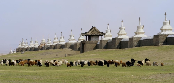Mongolija: PA INGISHANA UN MARKO POLO PDM - LEENDM APVT MONGOLIJA UN DABAS EDEVRIEM ROTTAIS NAS ZDA CE