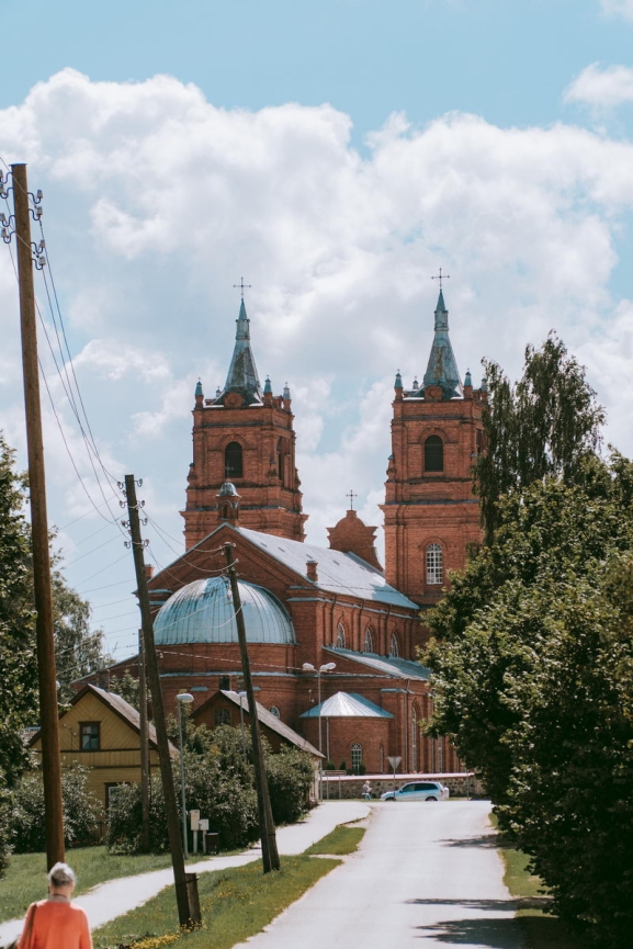 Latvija: SKANO VIDZEME UN LATGALE KOP AR RELNIECI ILONU BIRELI UN DZIEDTJU ILZI GRVELI-SKARAINI